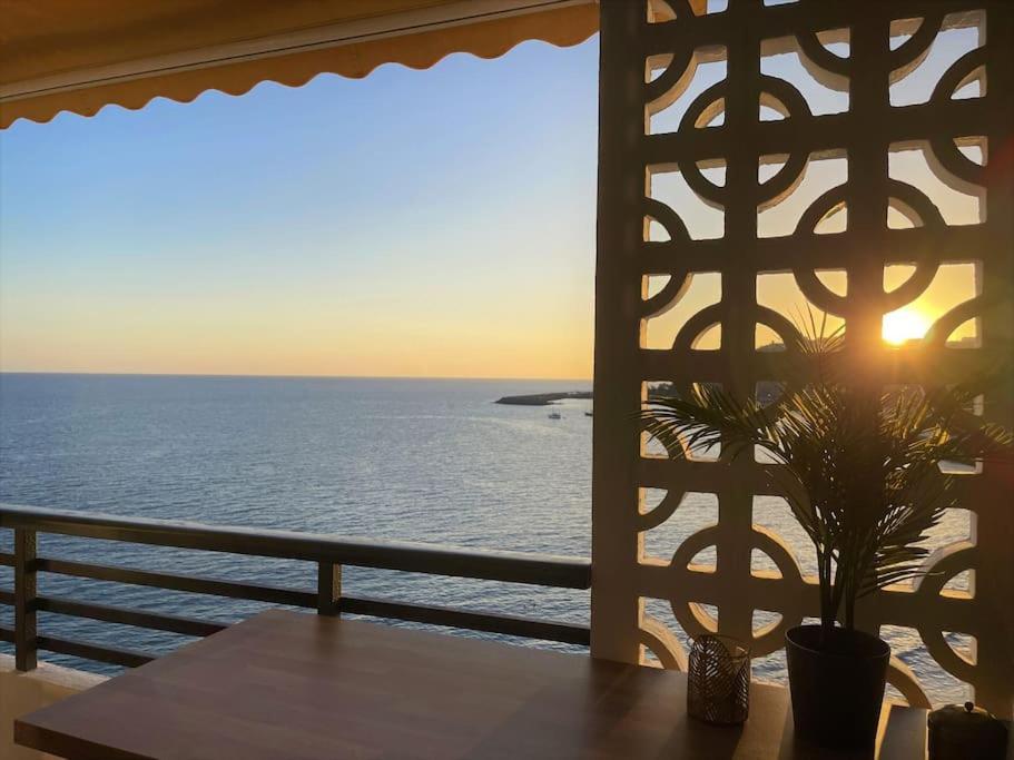 Donana Beach Front Apartment Паталавака Екстер'єр фото
