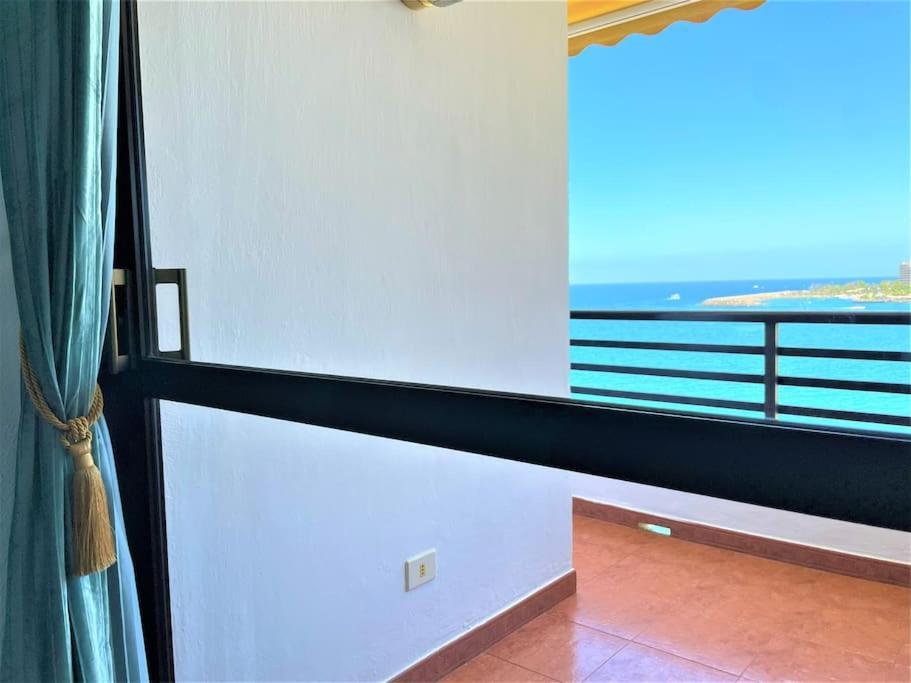 Donana Beach Front Apartment Паталавака Екстер'єр фото