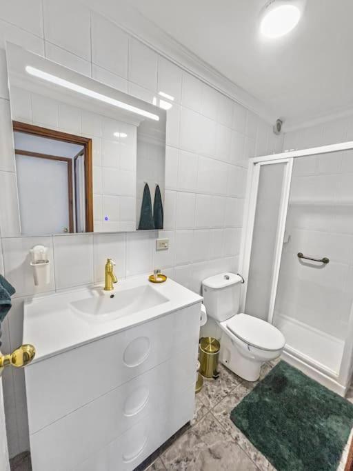 Donana Beach Front Apartment Паталавака Екстер'єр фото